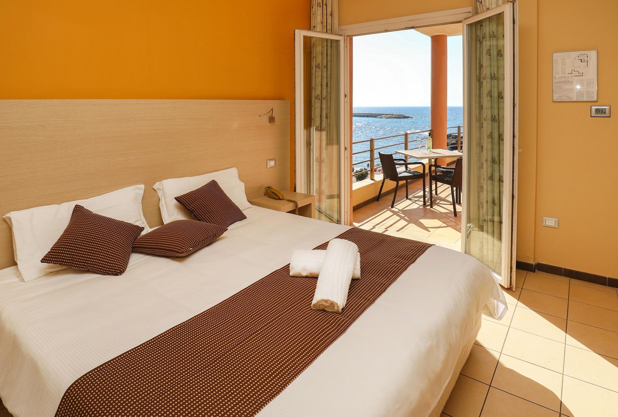 Hotel Janus 4*